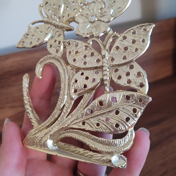 Vintage butterfly earring holder - Picture 5 of 13